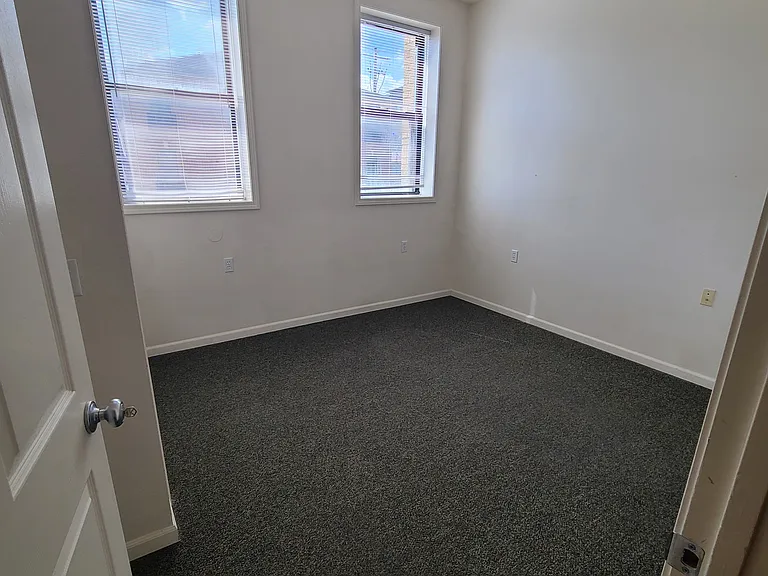 207 W 9th St #207 — Photo 7