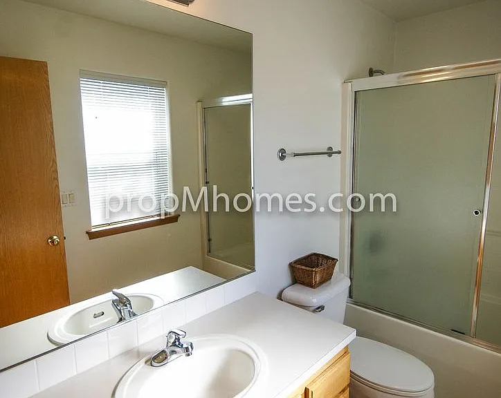 15045 SE Elm Park Dr — Photo 14