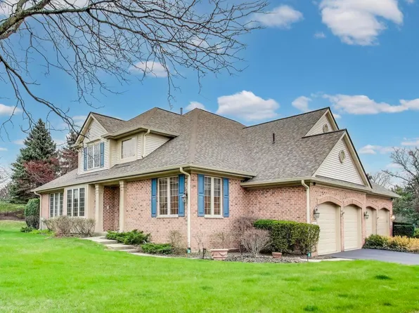 1791 Brush Hill Ln, Glenview, IL 60025