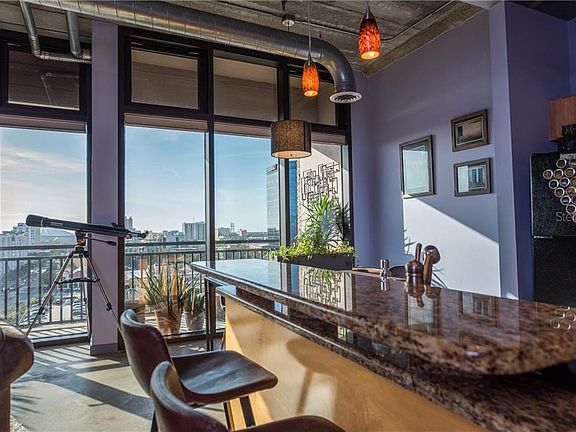 4th image of 175 2nd St S APT 1012