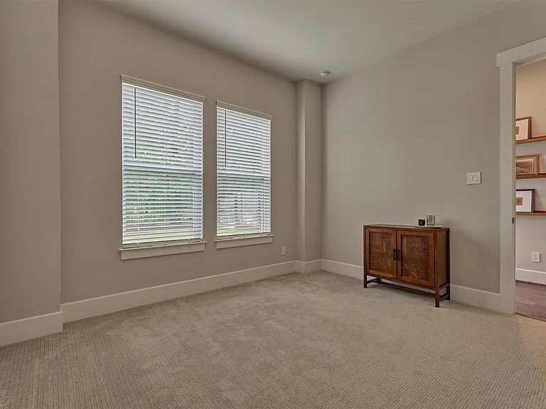 62 Dobbs View Ln — Photo 31