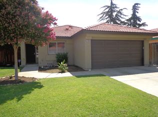 2196 N Antioch Ave, Fresno, CA 93722