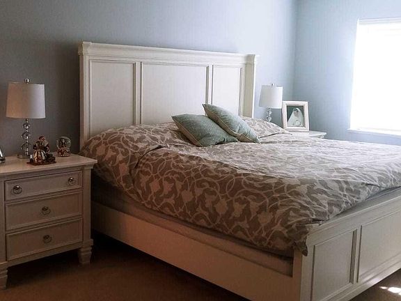 4th image of 8941 Lake Dr APT 304