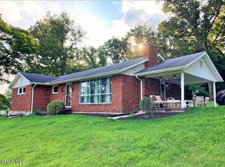 1689 Lutzville Rd, Everett, PA 15537