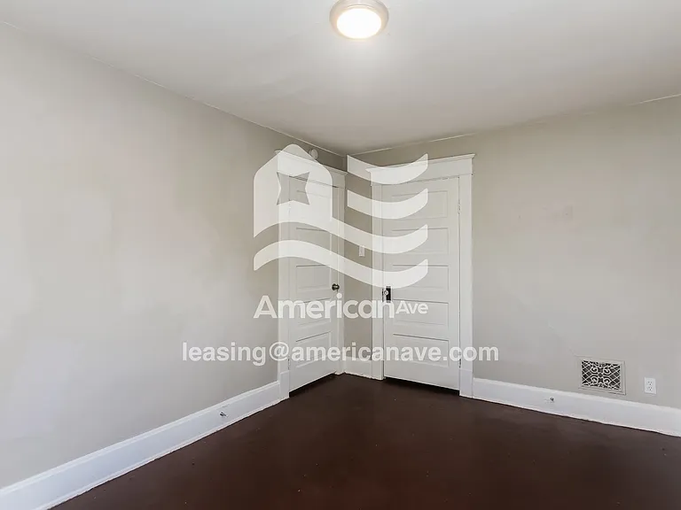 692766_010_bedroom_13979172.jpg