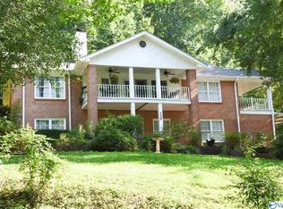 142 River Ridge Cir, Scottsboro, AL 35769