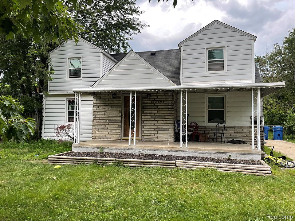 1st image of 22600 Oaklane St