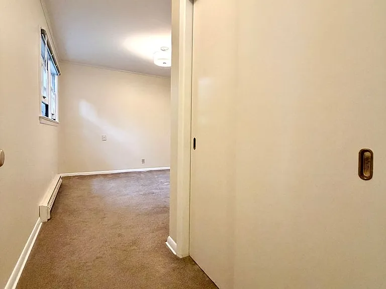 5272 SW Scholls Ferry Rd — Photo 12