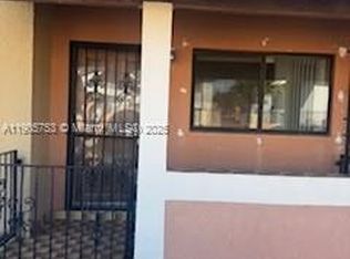 2740 W 63rd St APT 104, Hialeah, FL 33016