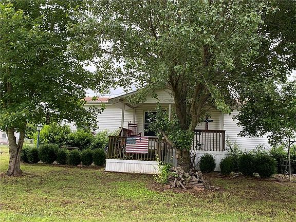 3rd image of 3820 E Northbrook Cir