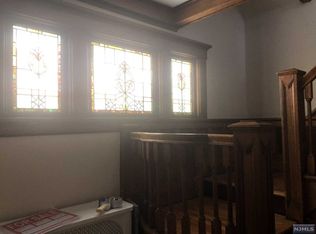 158 Krone Pl, Hackensack, NJ 07601