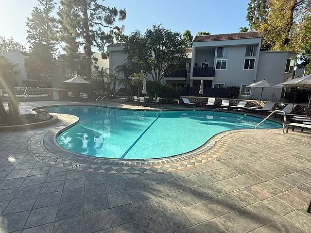 18645 Hatteras St #206 — Photo 2