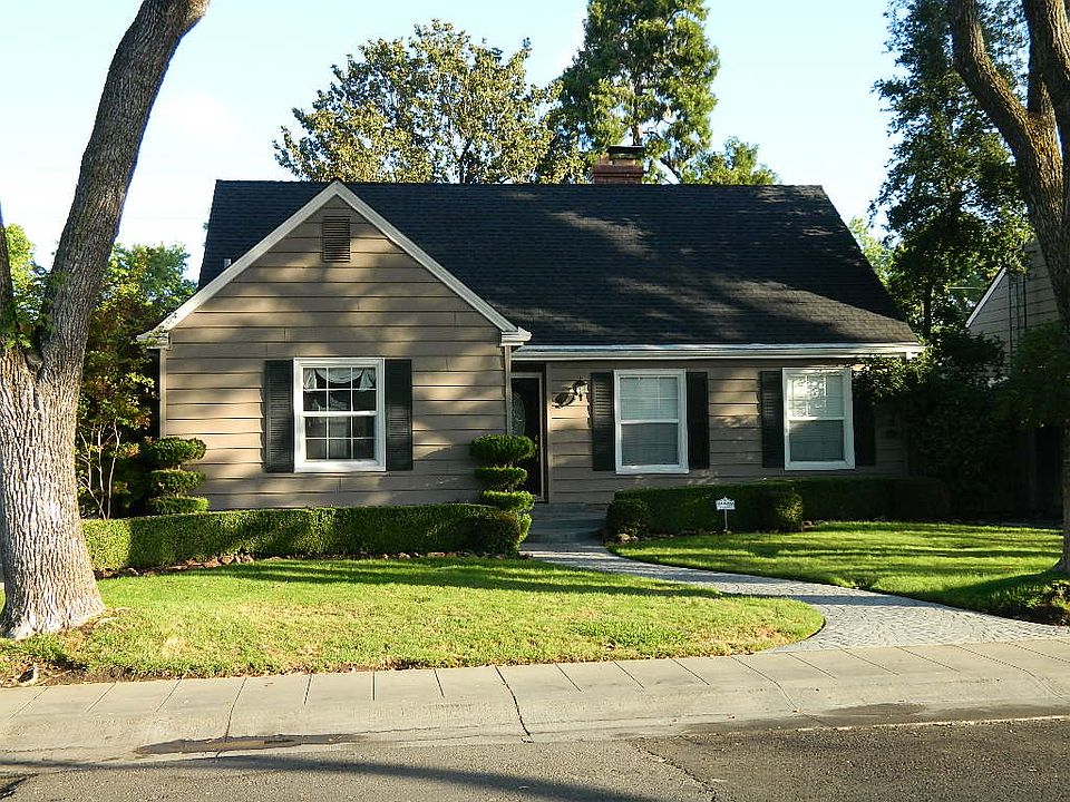 1st image of 841 W Mariposa Ave