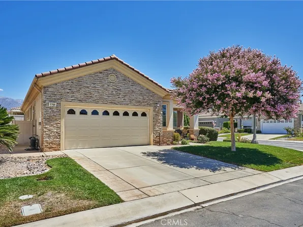 1764 Muirfield Ln, Beaumont, CA 92223