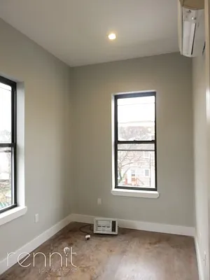 Rented by Rennit Inc. | media 42