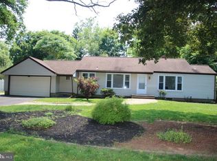 11 Kenmore Rd, Yardley, PA 19067