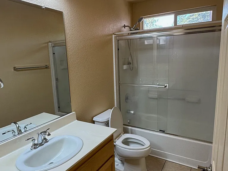5425 Buckwood Way — Photo 8