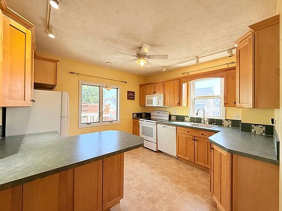 3rd image of 7 Pembroke St