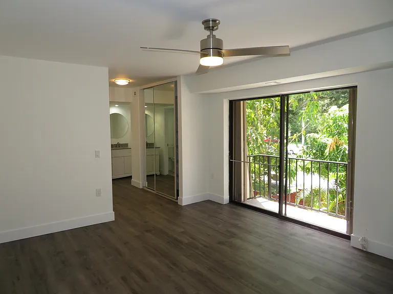 1700 Embassy Dr #708 — Photo 14