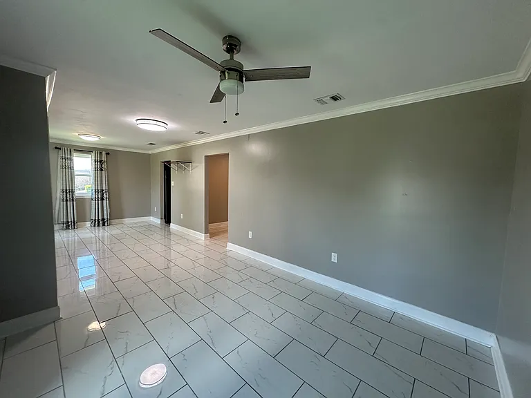 298 Cottonwood Dr — Photo 5
