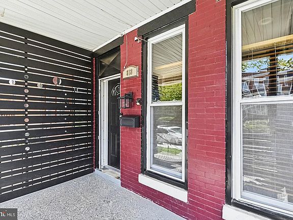 2nd image of 818 Cator Ave