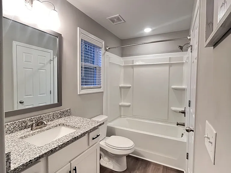 114 Valley View Cir #B — Photo 19
