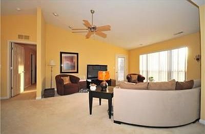3rd image of 20203 Chesapeake Cir #1