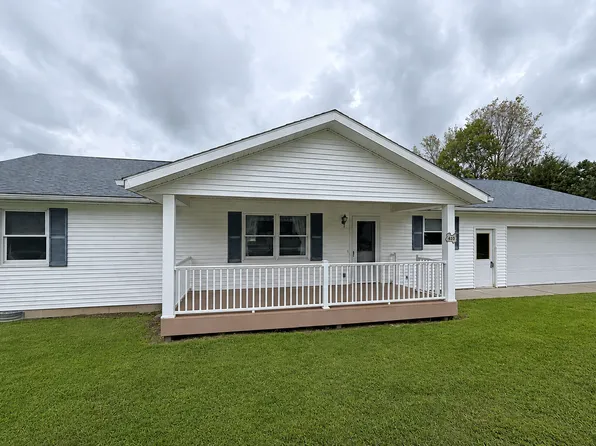 410 Sweetvalley Ln, Kelleys Island, OH 43438