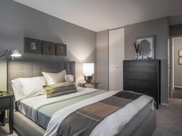 4334 N Hazel St APT 1018