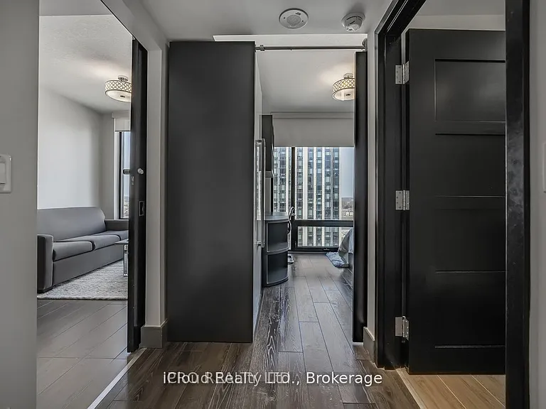 330 Phillip St #S-1903 — Photo 19