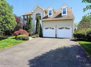 17 Independence Pl, South River, NJ 08882