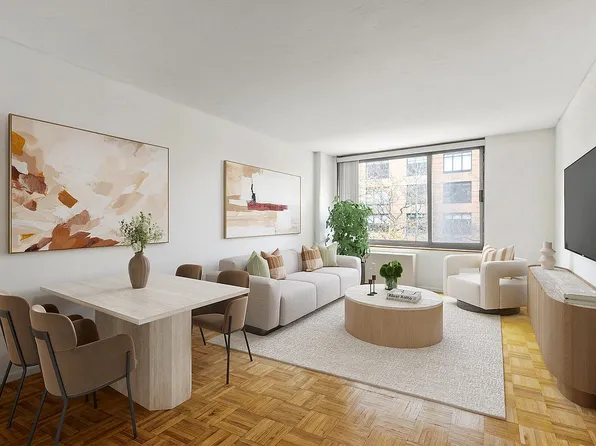 2 S End Ave APT 3M, New York, NY 10280