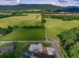 3286 Hurricane Rd, New Market, AL 35761