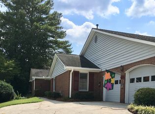 6314 Deerings Holw, Norcross, GA 30092