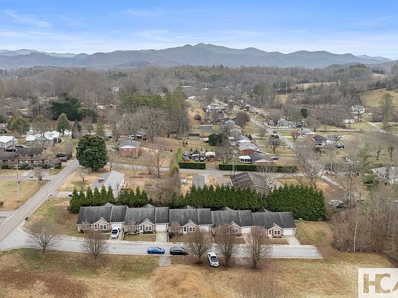 4th image of 520 Baird Cove Road #0