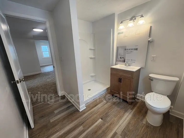 711 N 30th St #2 — Photo 11
