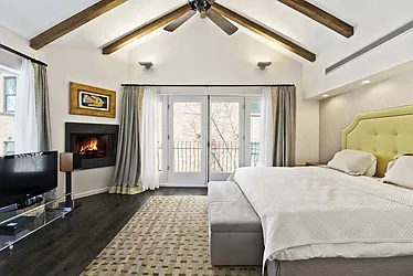 Sold by Nest Seekers International