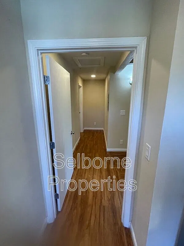 1 bed, 1.0 bath, 600 sqft, $1,565 — Photo 4