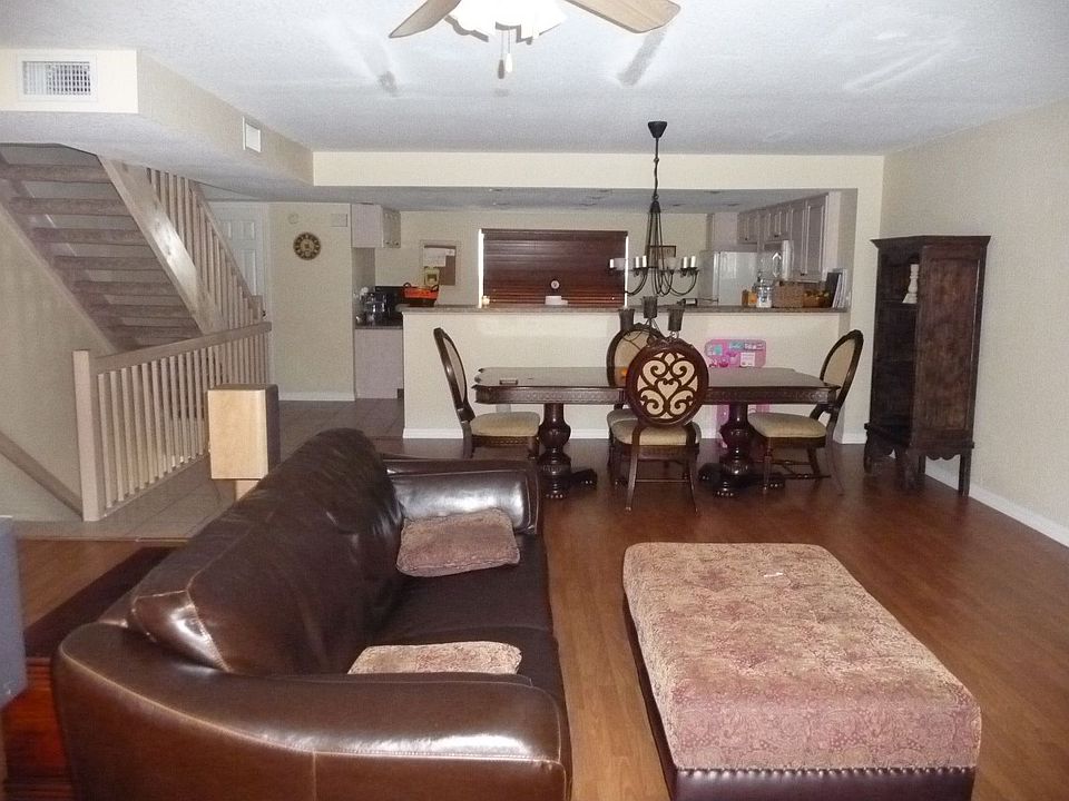 MAIN LIVING AREA