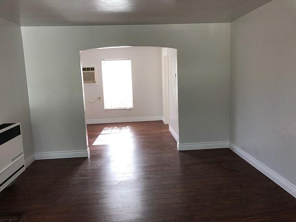 4th image of 3000 55th St #3002