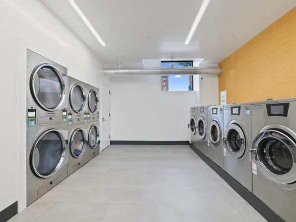 20-26 Seagirt Boulevard image 14 of 17