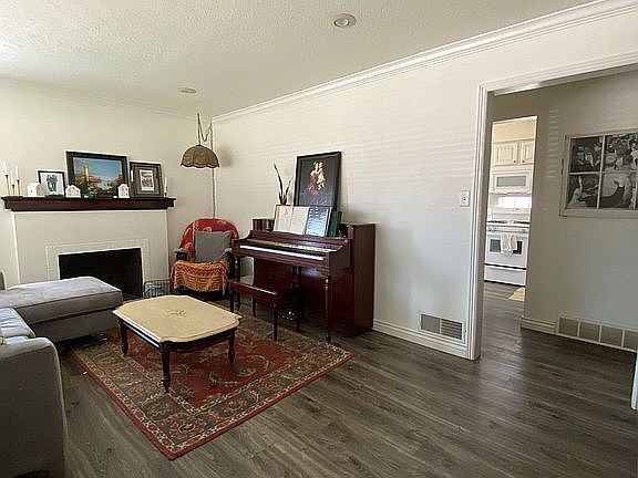 Upstairs living room