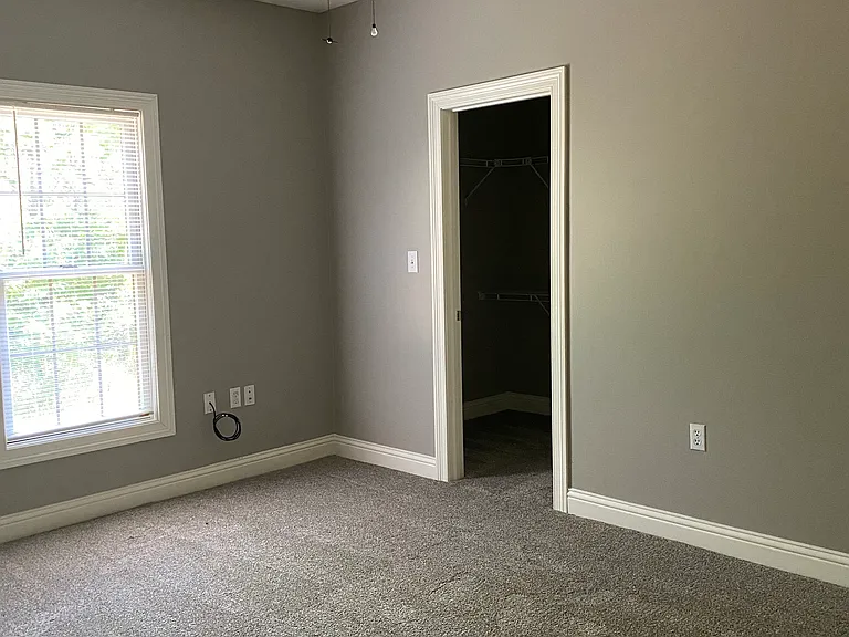 129 Commerce Dr #2 — Photo 9