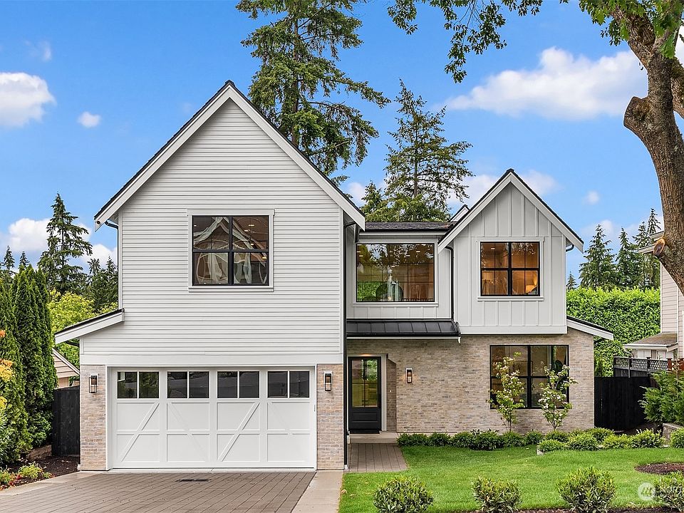1st image of 1628 105th Avenue SE