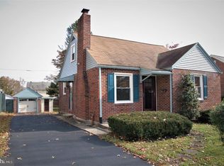 2245 Manor Ridge Dr, Lancaster, PA 17603