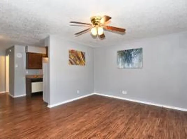 South Point Apartments, 827 S York St #14B, Muskogee, OK 74403