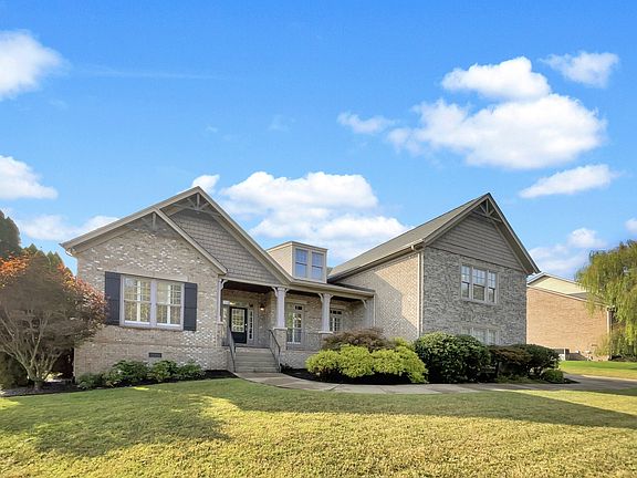 2nd image of 326 Dandelion Dr