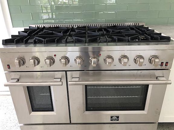 8-burner, two oven, new gourmet gas stove