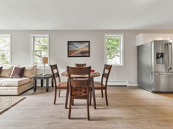 3rd image of 73 Pasadena St #73