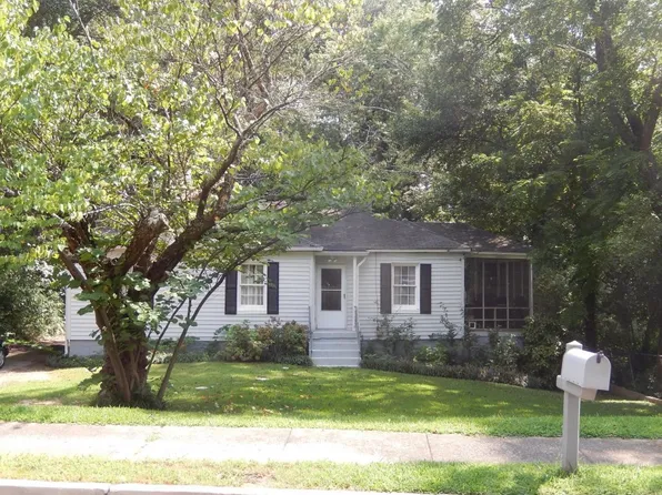 824 Mimosa Dr SE, Marietta, GA 30060